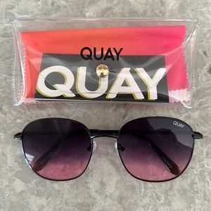 Brand new, never worn Quay sunglasses